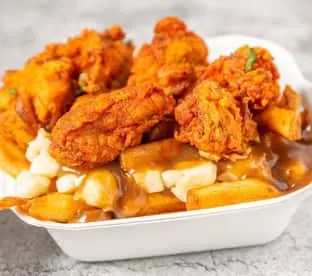 Loaded chicken poutine